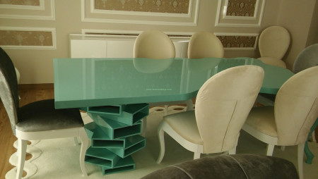 Türker ailesinin özel ölçülü chesterı ve turkuaz-beyaz renkte yemek odası - Thumbnail